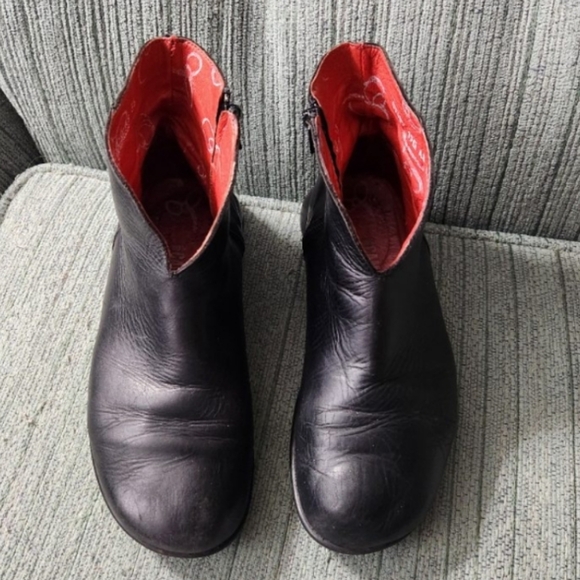 Camper Black Leather Booties - Picture 11 of 12